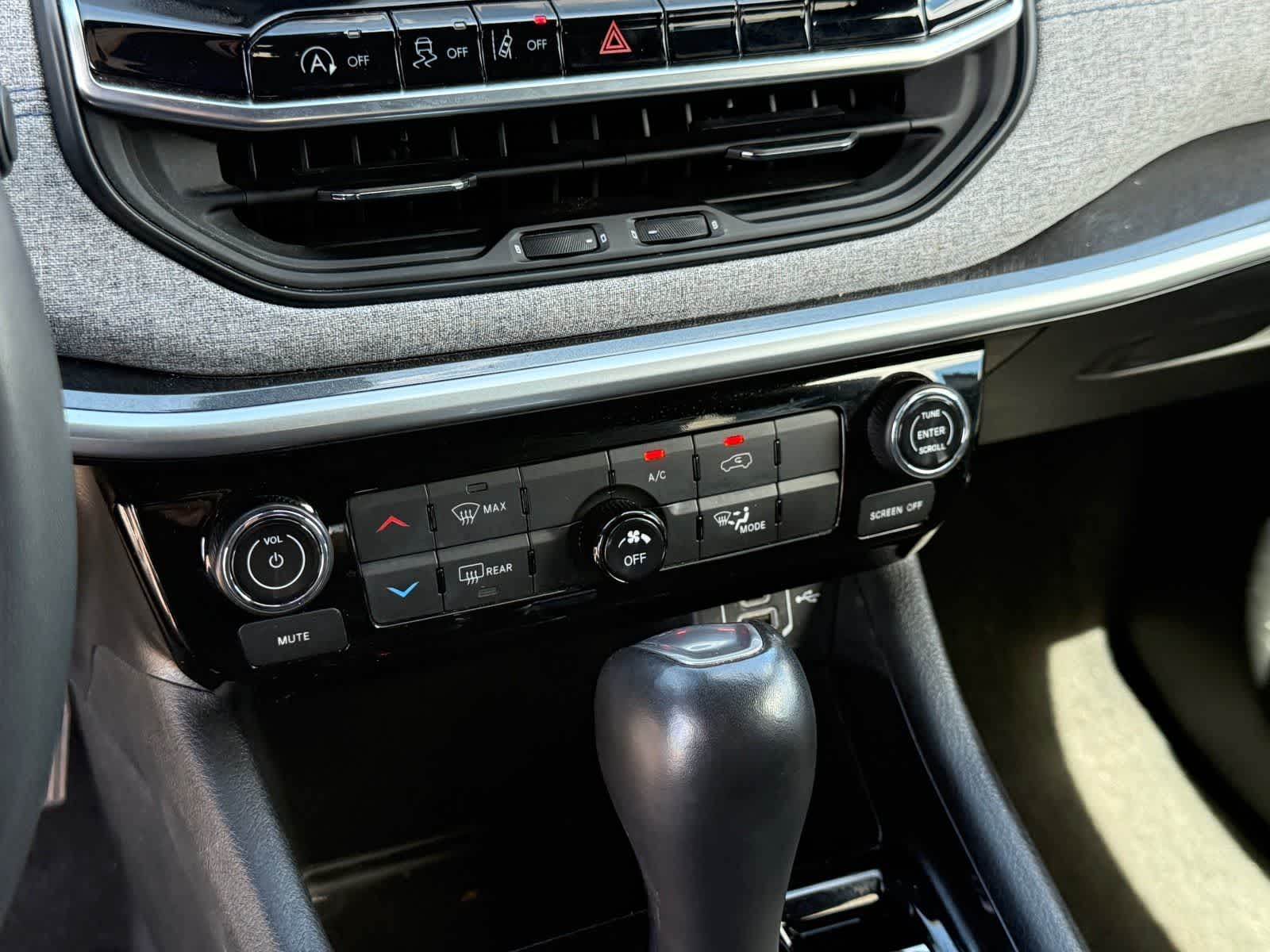 Jeep Compass Latitude 2024