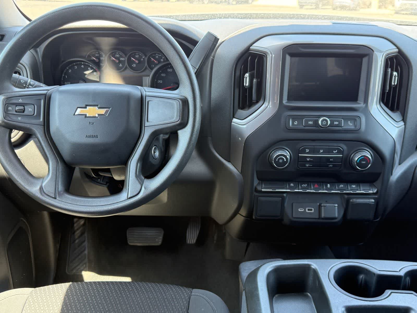 Chevrolet Silverado 1500 Custom 2021