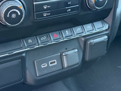 Chevrolet Silverado 1500 Custom 2021