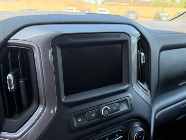 Chevrolet Silverado 1500 Custom 2021