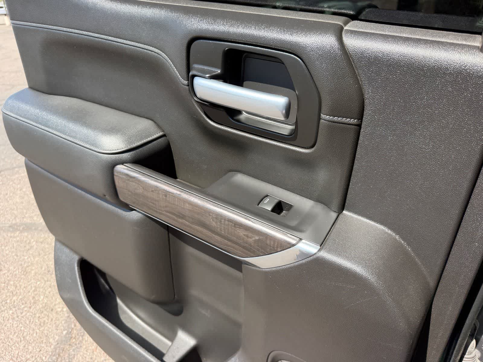 Chevrolet Silverado 1500 LTZ 2021
