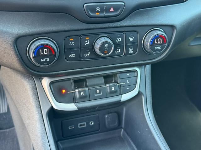 GMC Terrain SLE 2022
