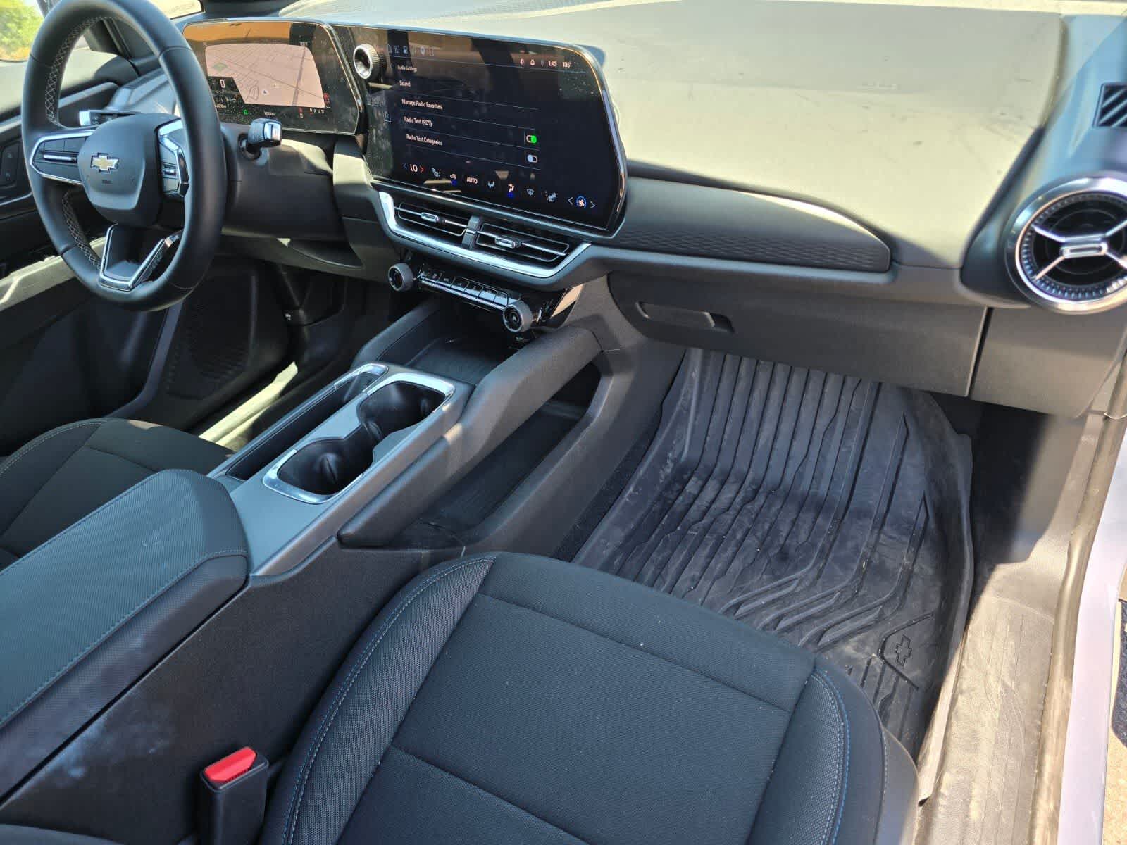 Chevrolet Equinox EV LT1 2026 con PCY