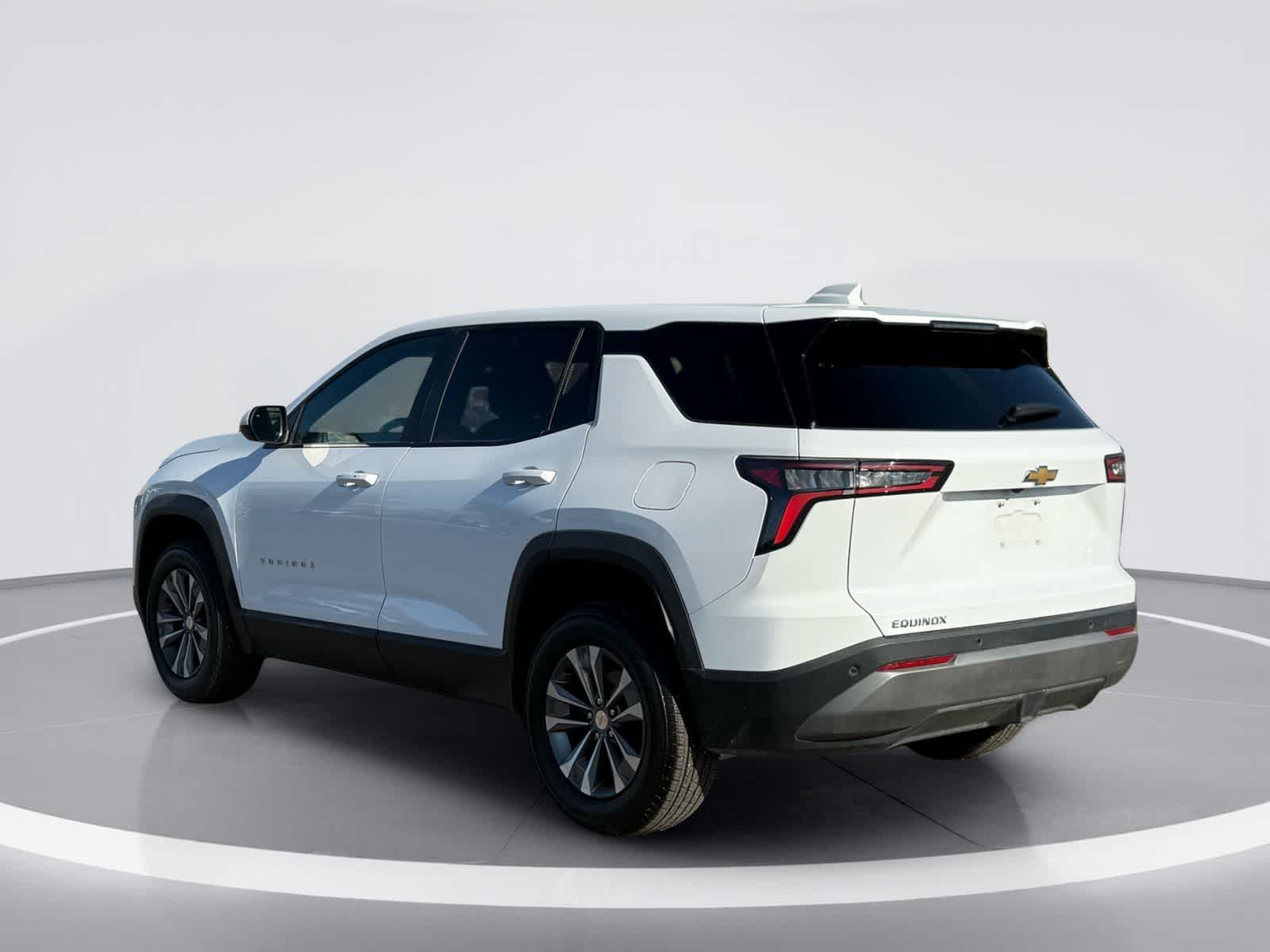 2026 Chevrolet Equinox FWD LT