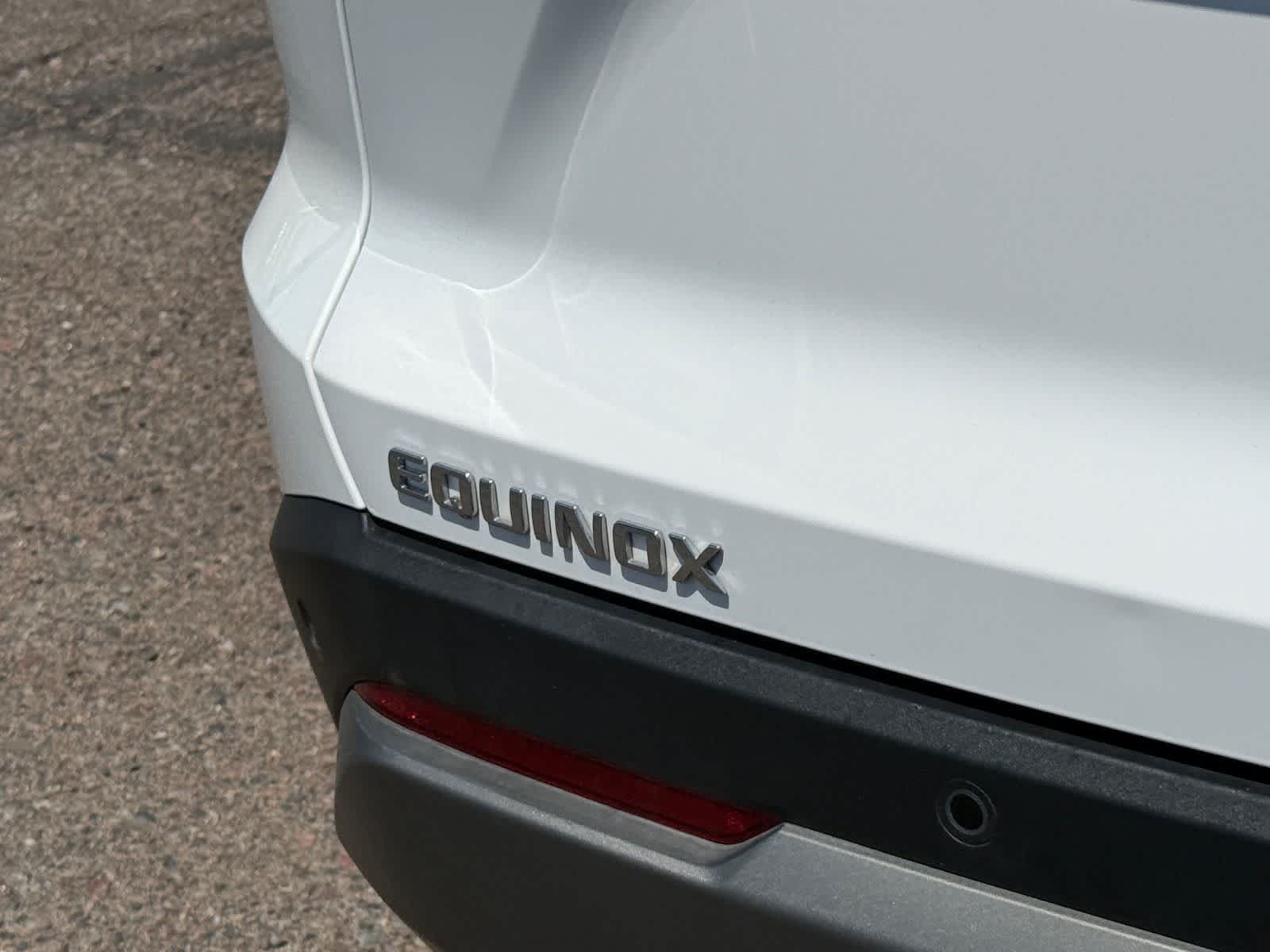 Chevrolet Equinox LT con tracción delantera, 2025