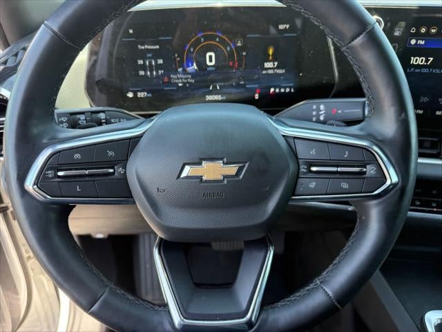 Chevrolet Equinox LT con tracción delantera, 2025
