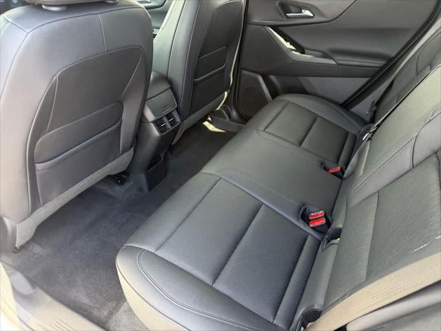 Chevrolet Equinox LT con tracción delantera, 2025