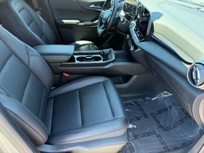 Chevrolet Equinox LT con tracción delantera, 2025