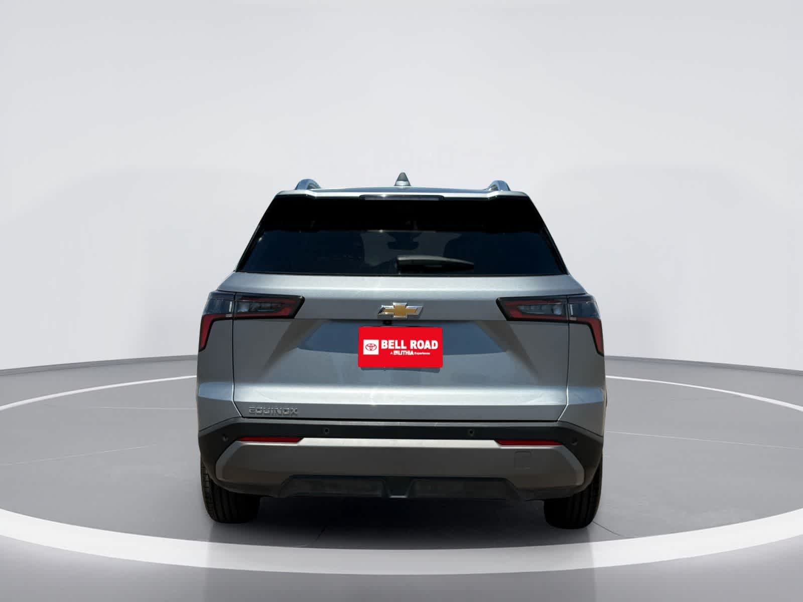 Chevrolet Equinox LT con tracción delantera, 2025