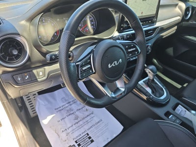 Kia Forte GT-Line 2023