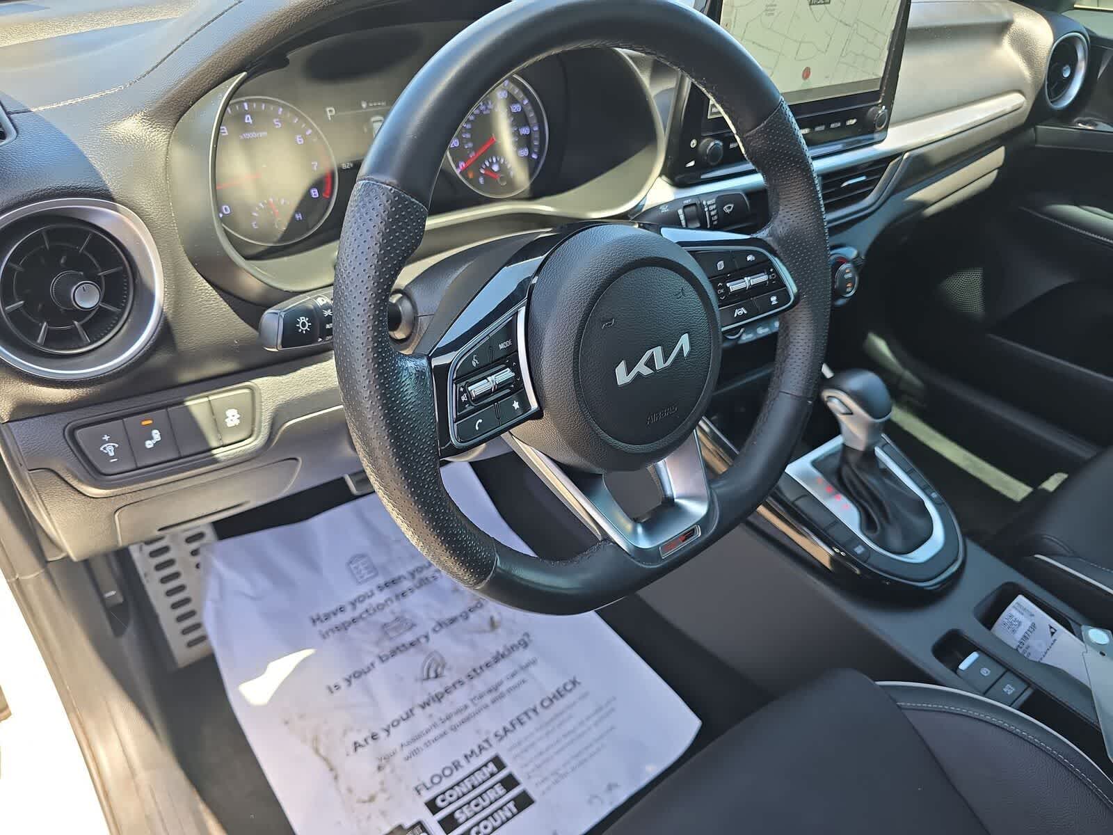 Kia Forte GT-Line 2023