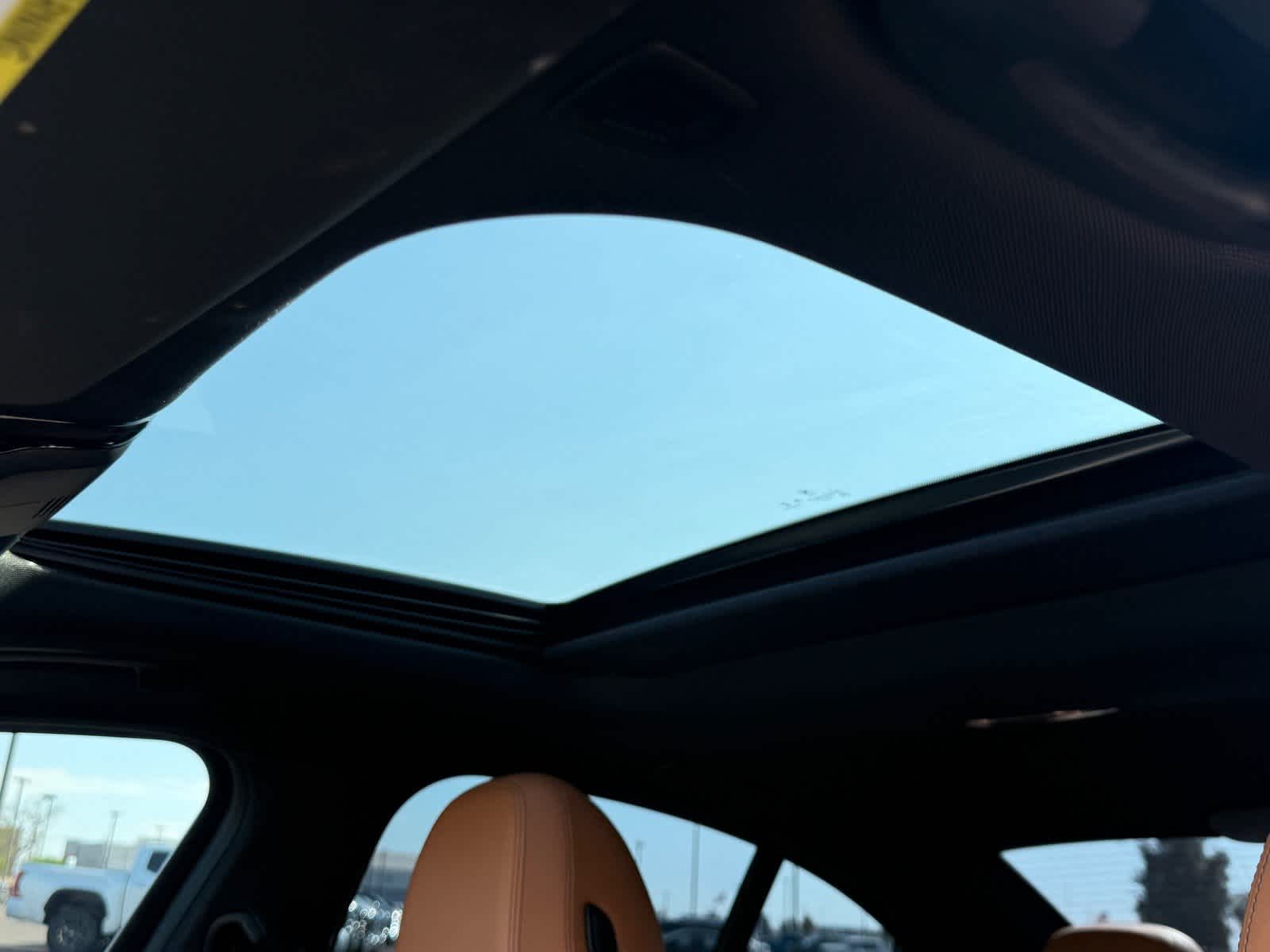 BMW 330i 2023 330i