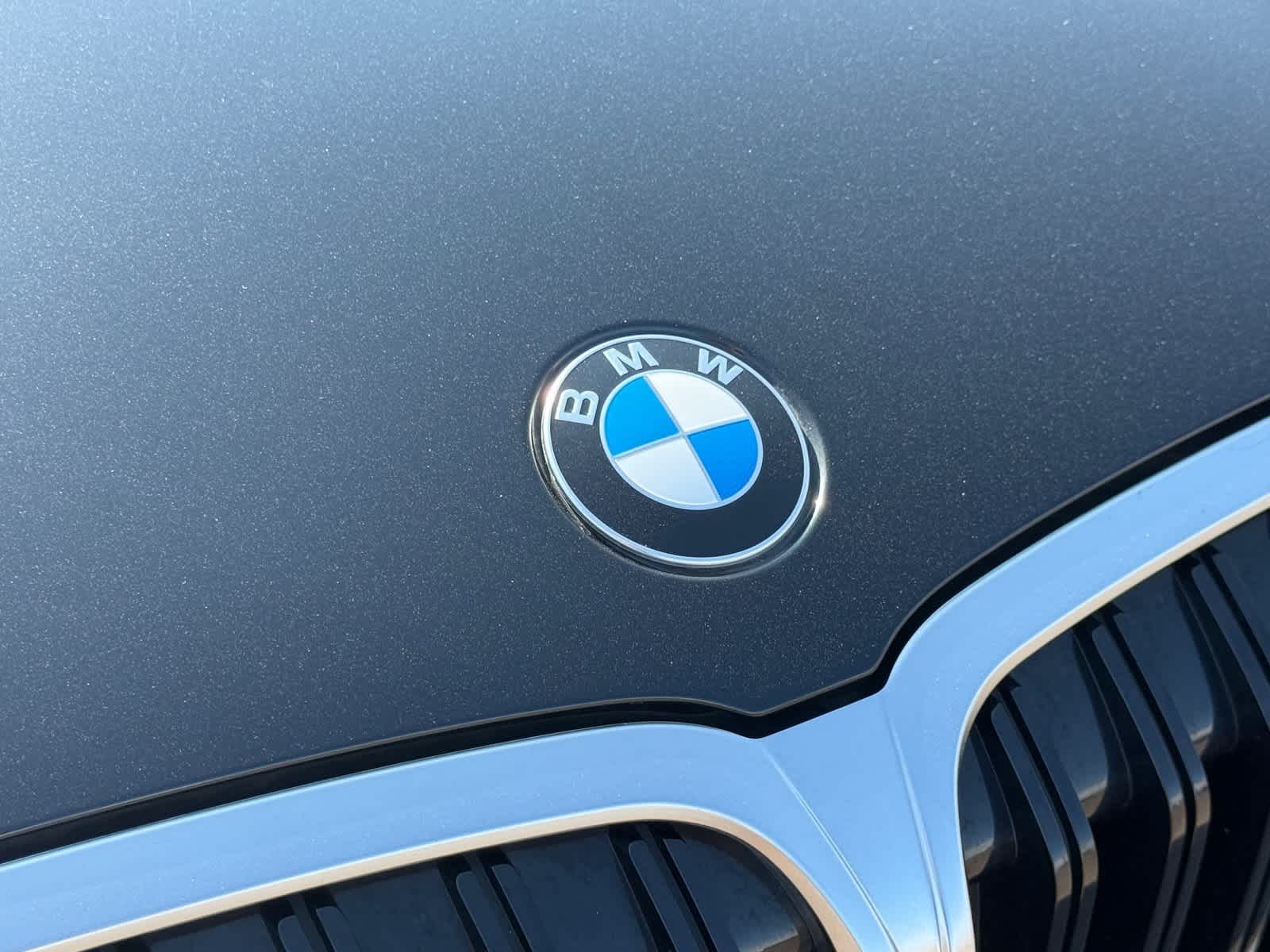BMW 330i 2023 330i