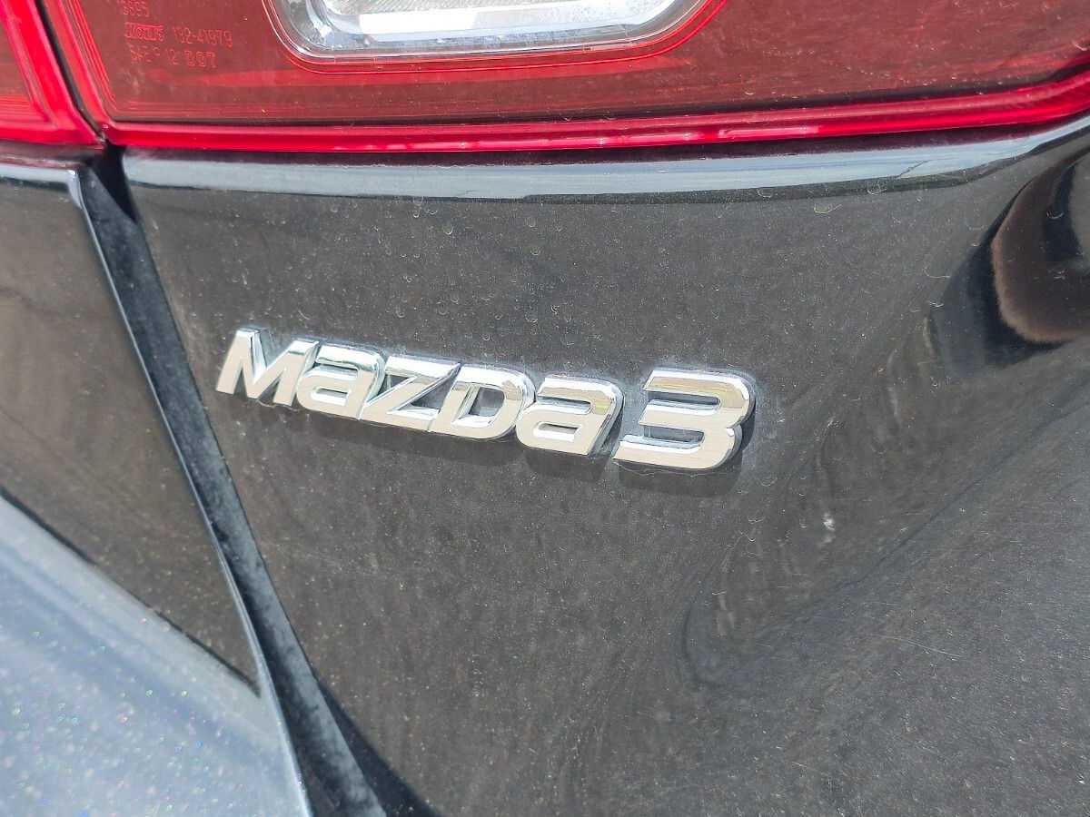 Mazda3 de 4 puertas Sport de 2018