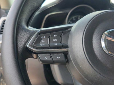 Mazda3 de 4 puertas Sport de 2018