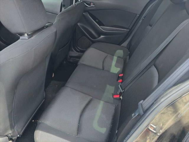 Mazda3 de 4 puertas Sport de 2018