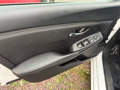 Nissan Sentra SV 2023