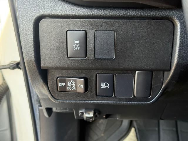 Toyota Tacoma SR5 2021