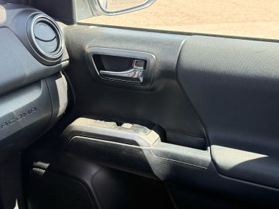 Toyota Tacoma TRD Off Road 2022