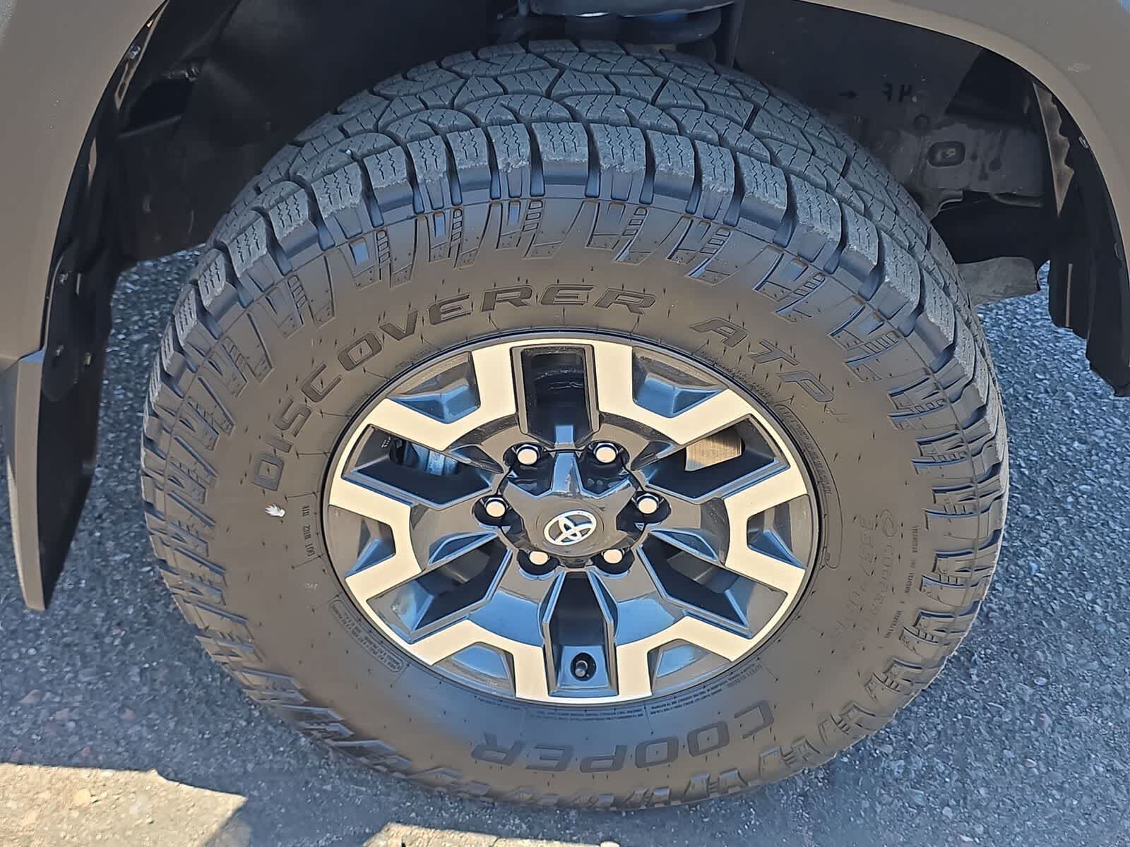 Toyota Tacoma TRD Off Road 2023