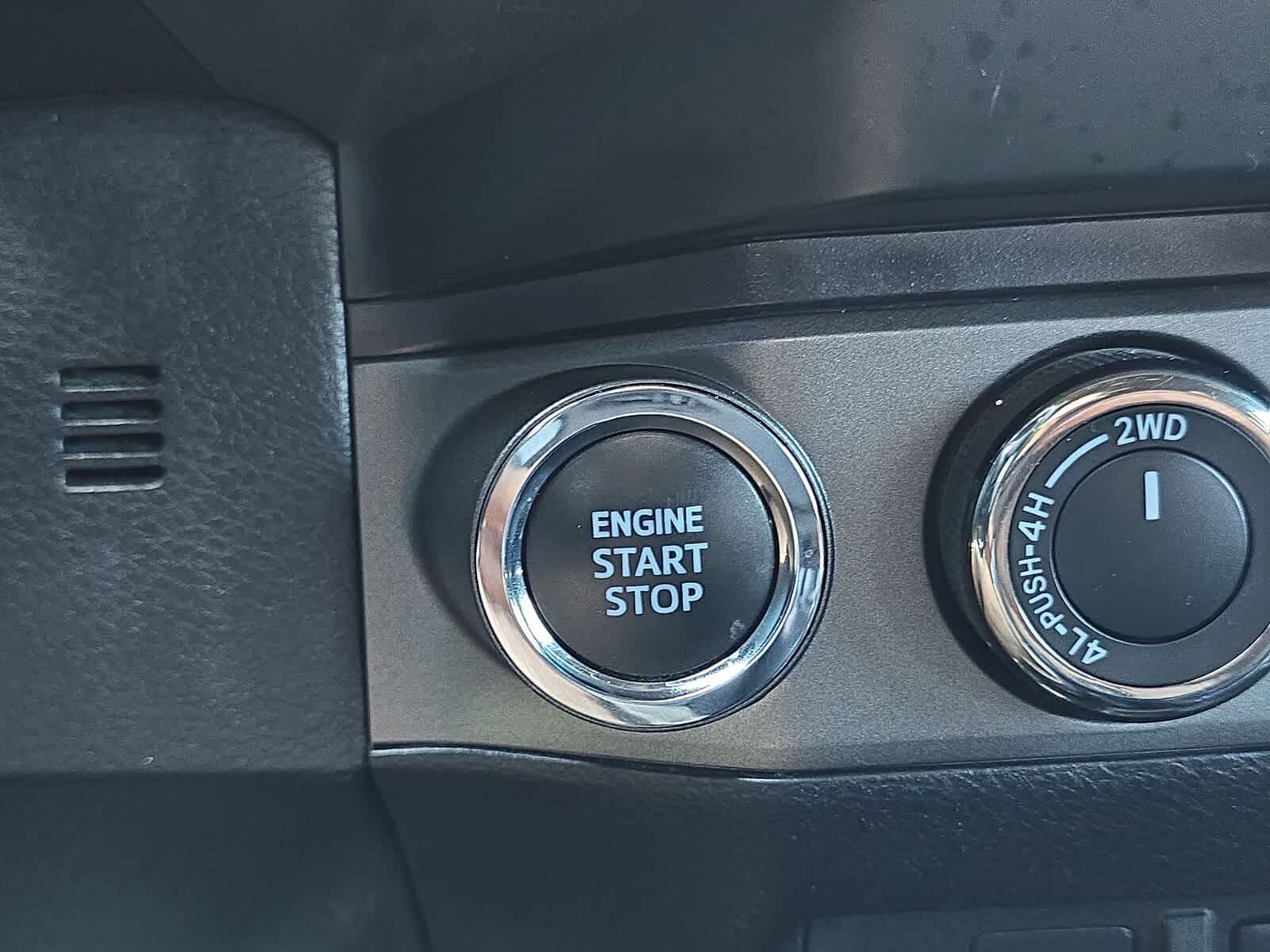 Toyota Tacoma TRD Off Road 2023