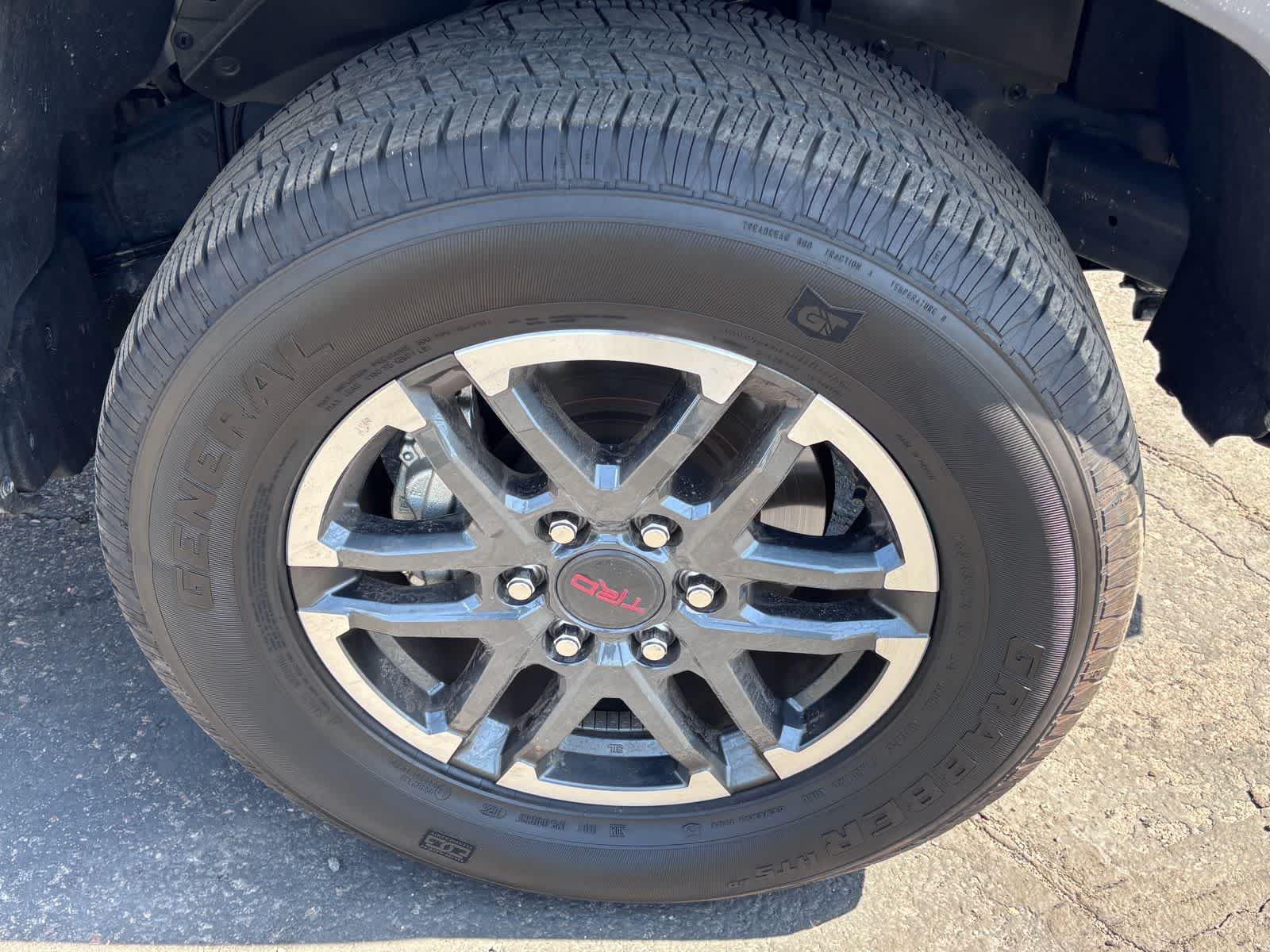 Toyota Tacoma TRD Sport 2025