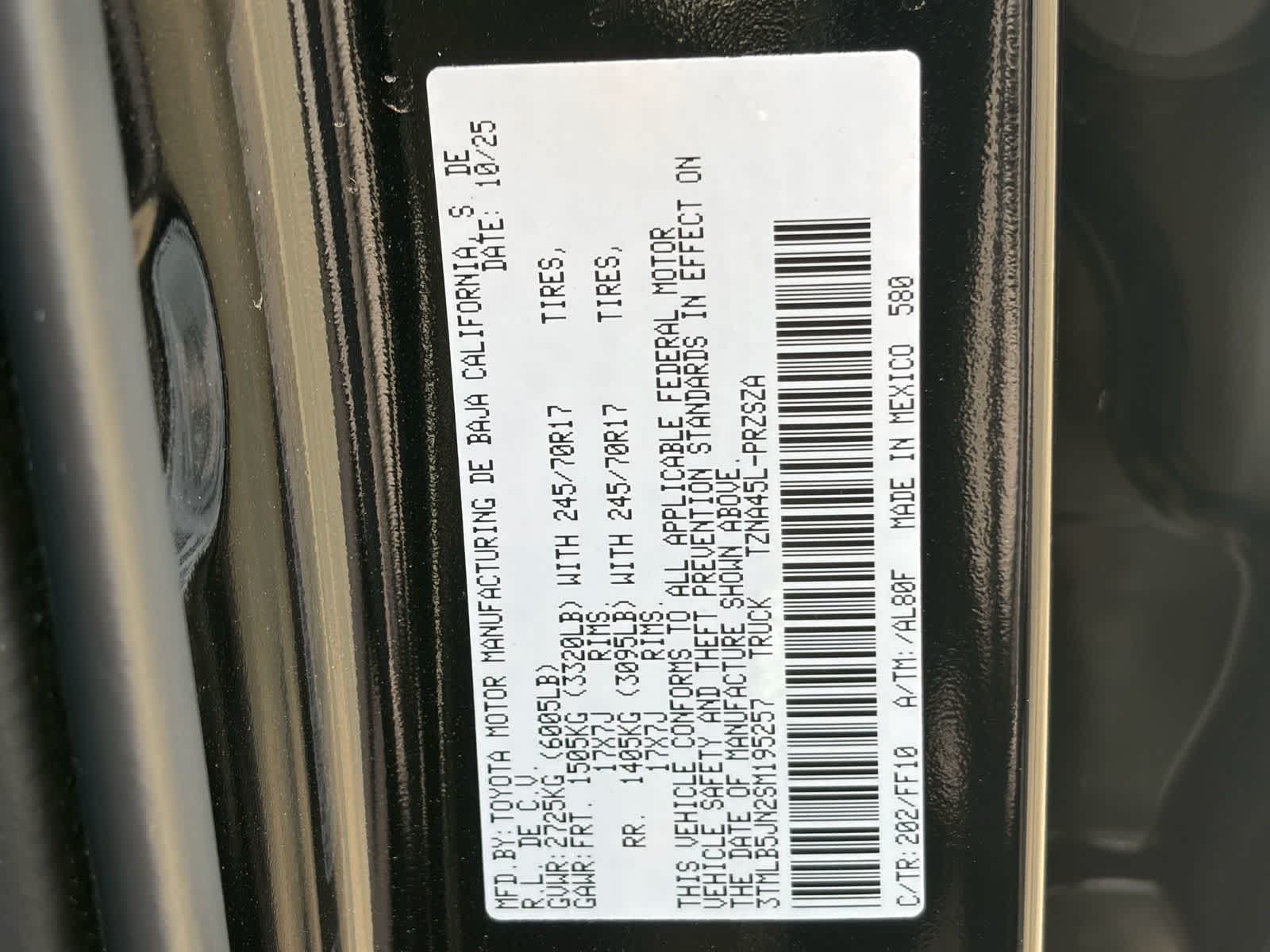 2025 Toyota Tacoma SR5