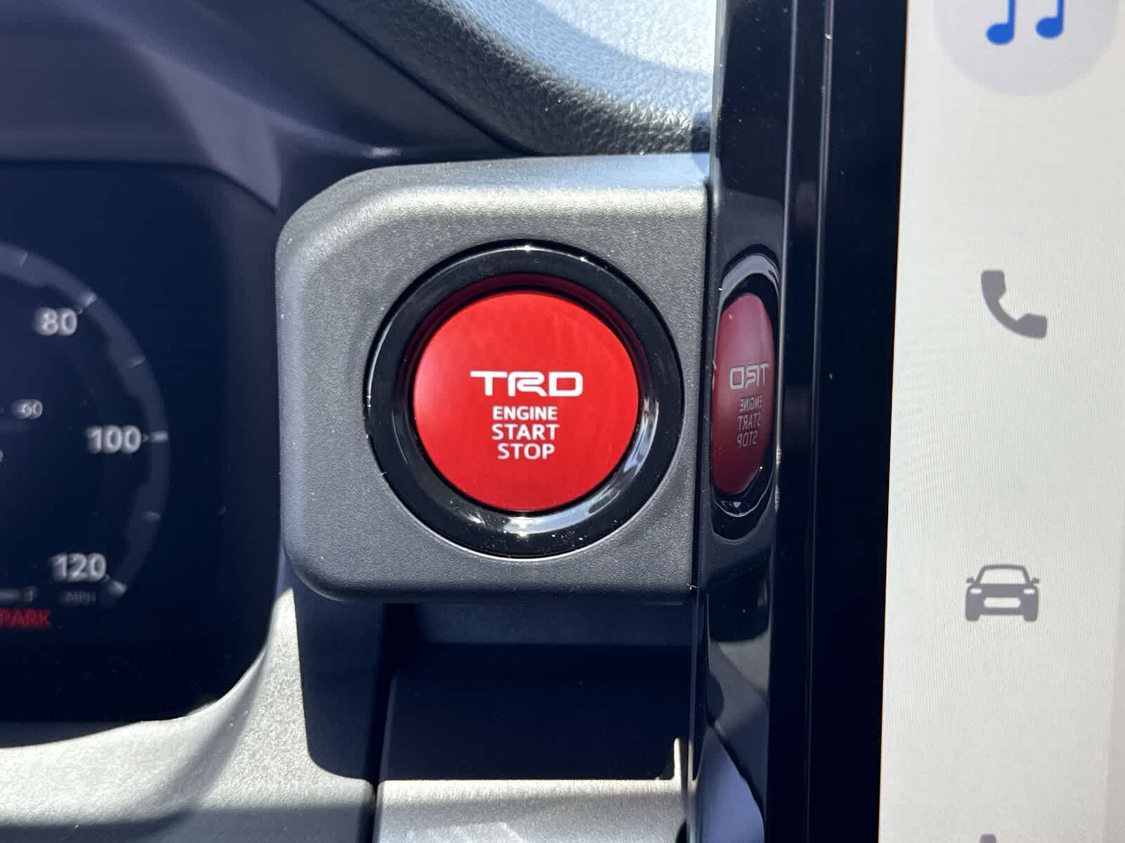 Toyota Tacoma TRD Off Road 2025