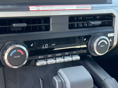 Toyota Tacoma TRD Off Road 2025