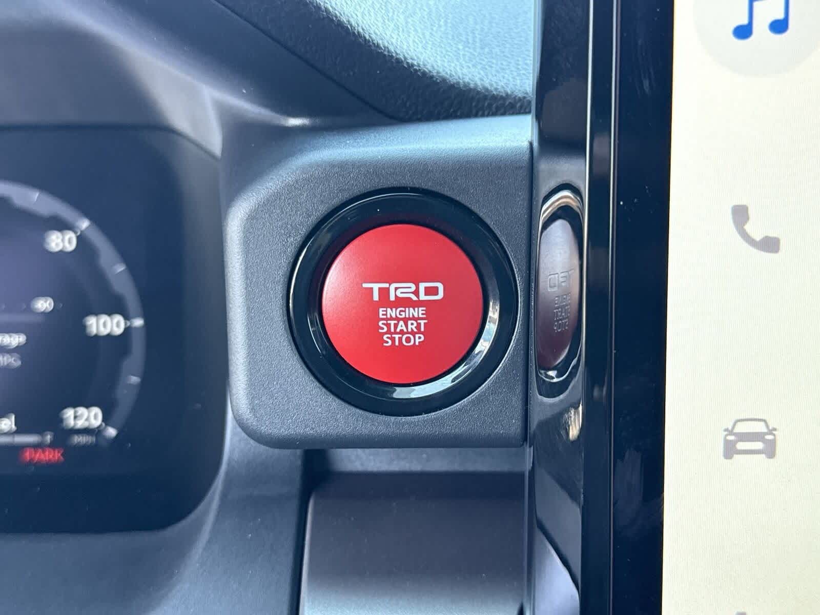 Toyota Tacoma TRD Off Road 2025