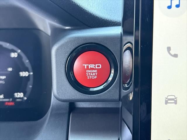 Toyota Tacoma TRD Off Road 2025