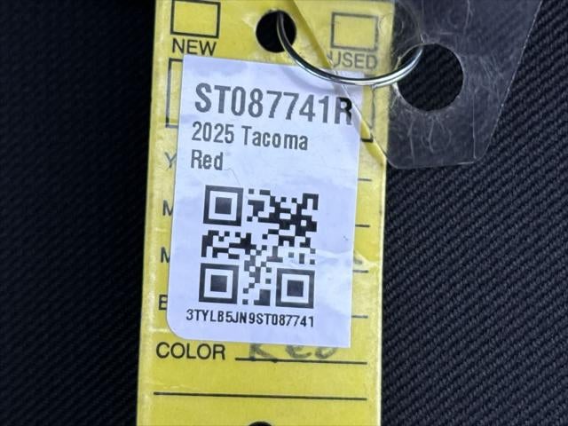 2025 Toyota Tacoma SR5