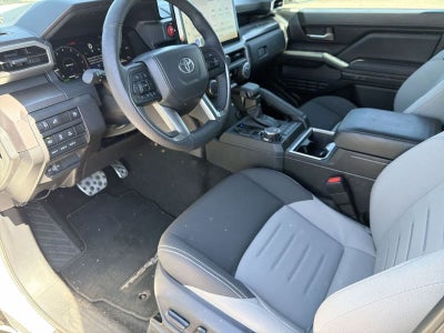 Toyota Tacoma TRD Sport Hybrid 2025