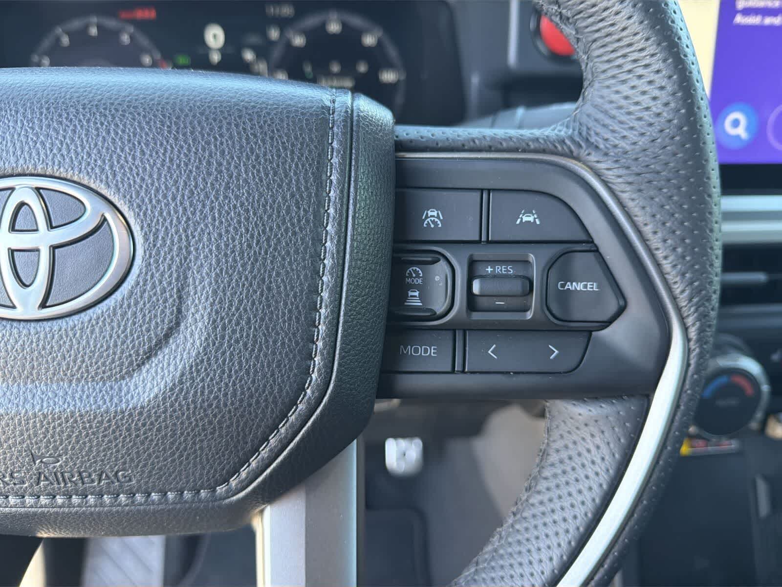 Toyota Tacoma TRD Sport Hybrid 2025