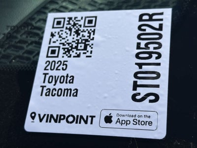 Toyota Tacoma TRD Sport Hybrid 2025