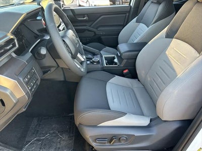 Toyota Tacoma TRD Sport Hybrid 2025