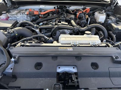 Toyota Tacoma TRD Sport Hybrid 2025
