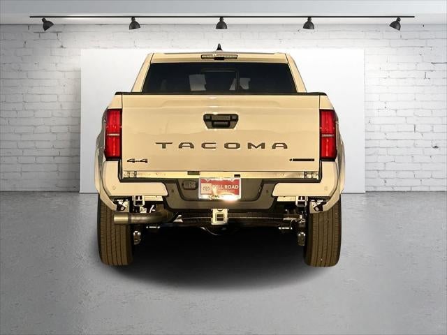 Toyota Tacoma TRD Sport Hybrid 2025