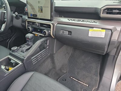 Toyota Tacoma TRD Off Road Hybrid 2025