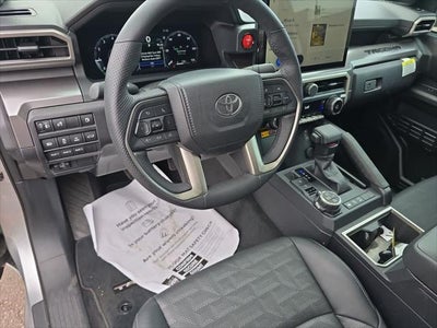 Toyota Tacoma TRD Off Road Hybrid 2025