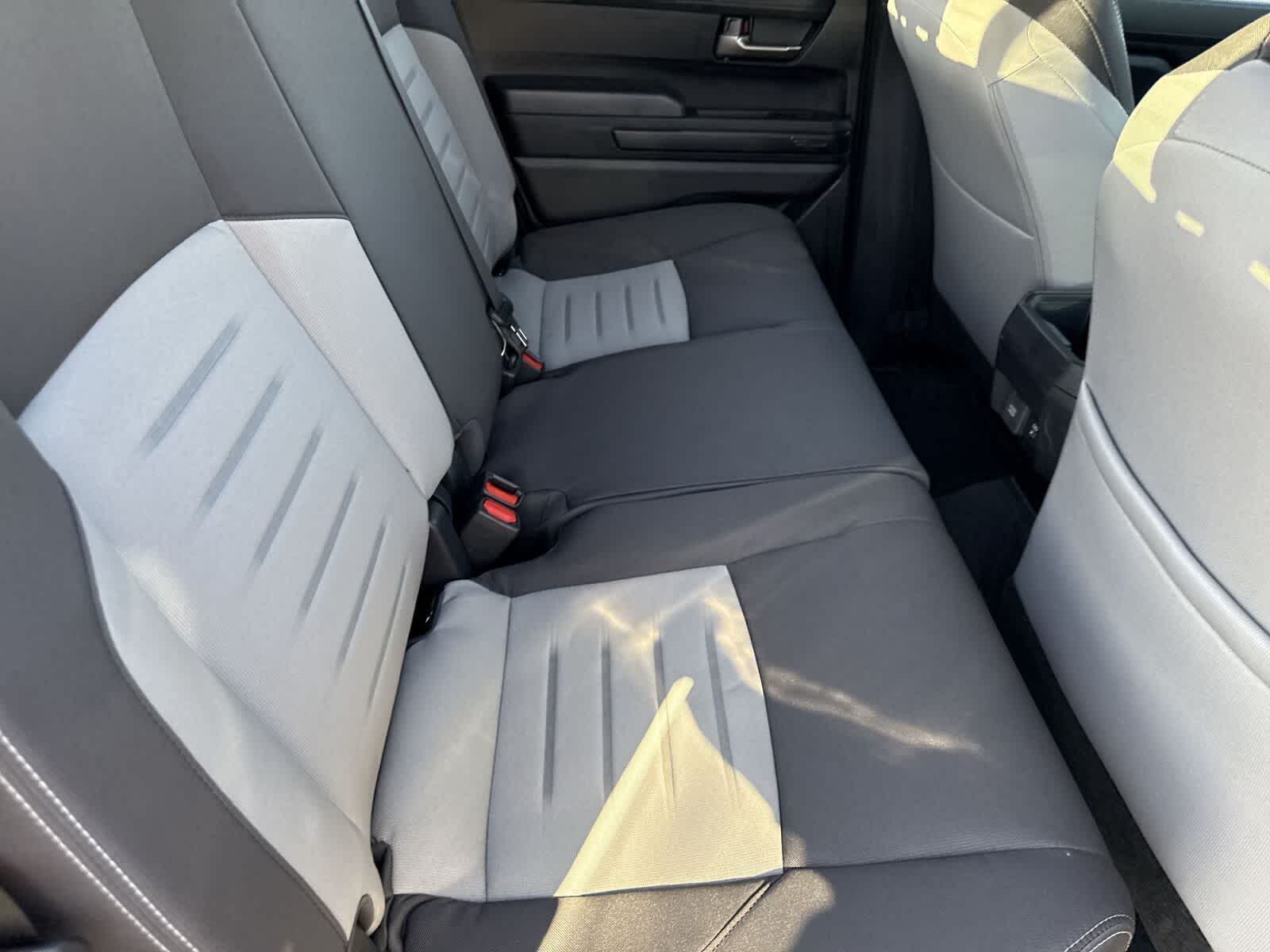 Toyota Tacoma TRD Sport Hybrid 2025