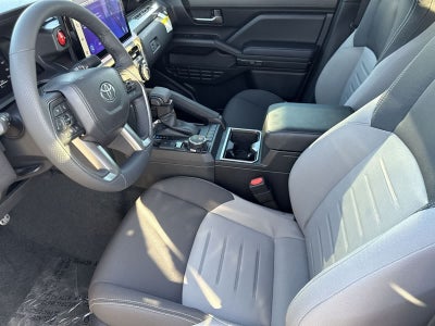 Toyota Tacoma TRD Sport Hybrid 2025