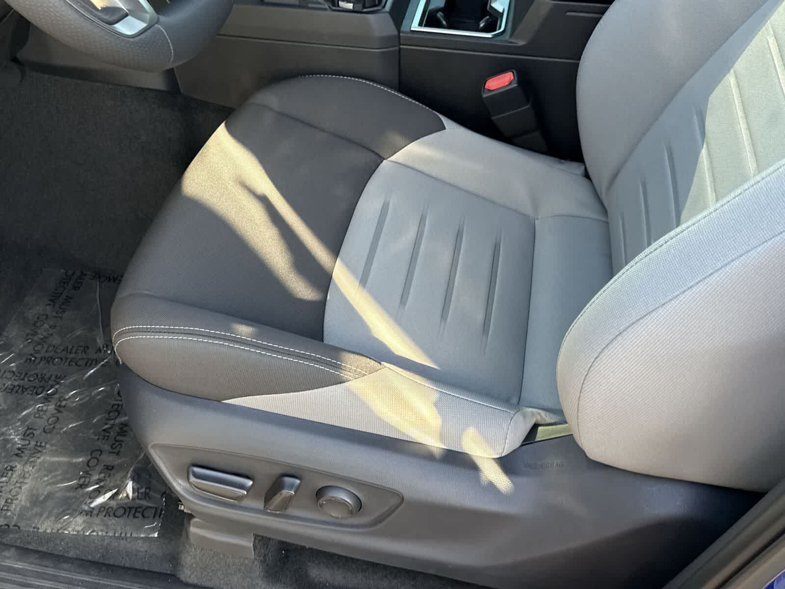 Toyota Tacoma TRD Sport Hybrid 2025