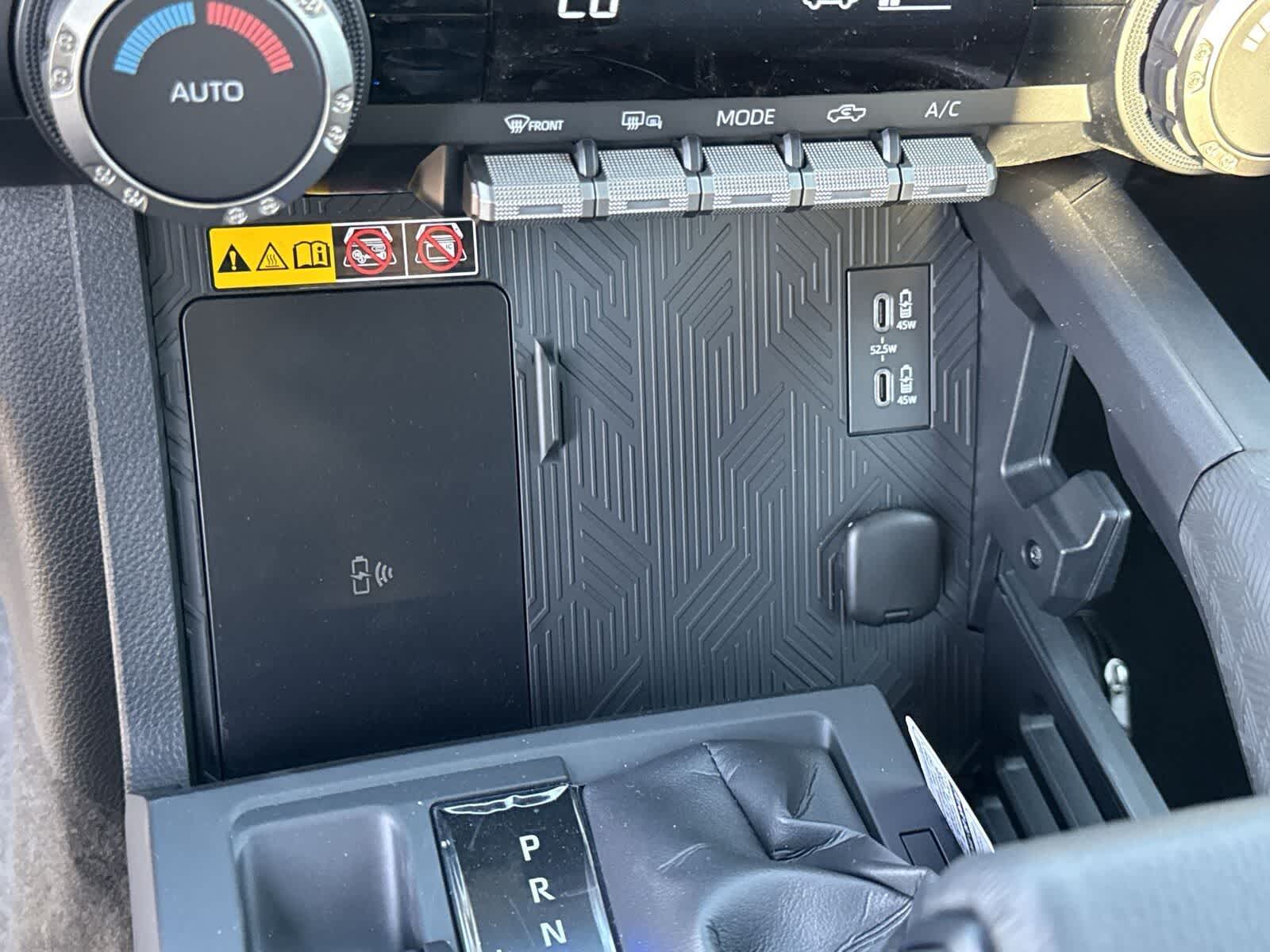 Toyota Tacoma TRD Sport Hybrid 2025