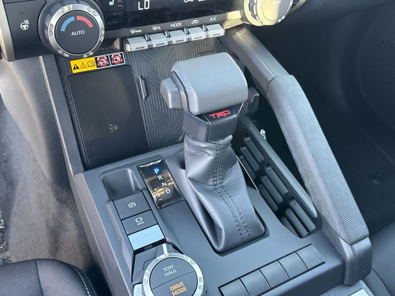 Toyota Tacoma TRD Sport Hybrid 2025