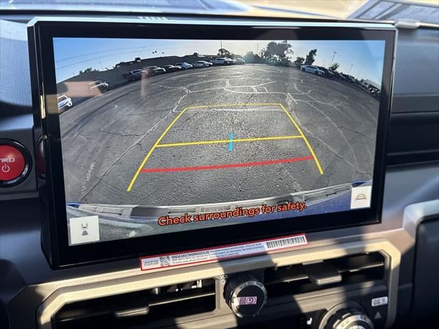 Toyota Tacoma TRD Sport Hybrid 2025