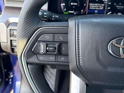 Toyota Tacoma TRD Sport Hybrid 2025