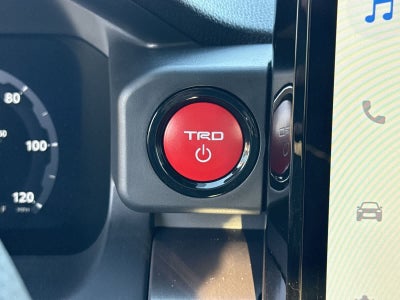 Toyota Tacoma TRD Sport Hybrid 2025