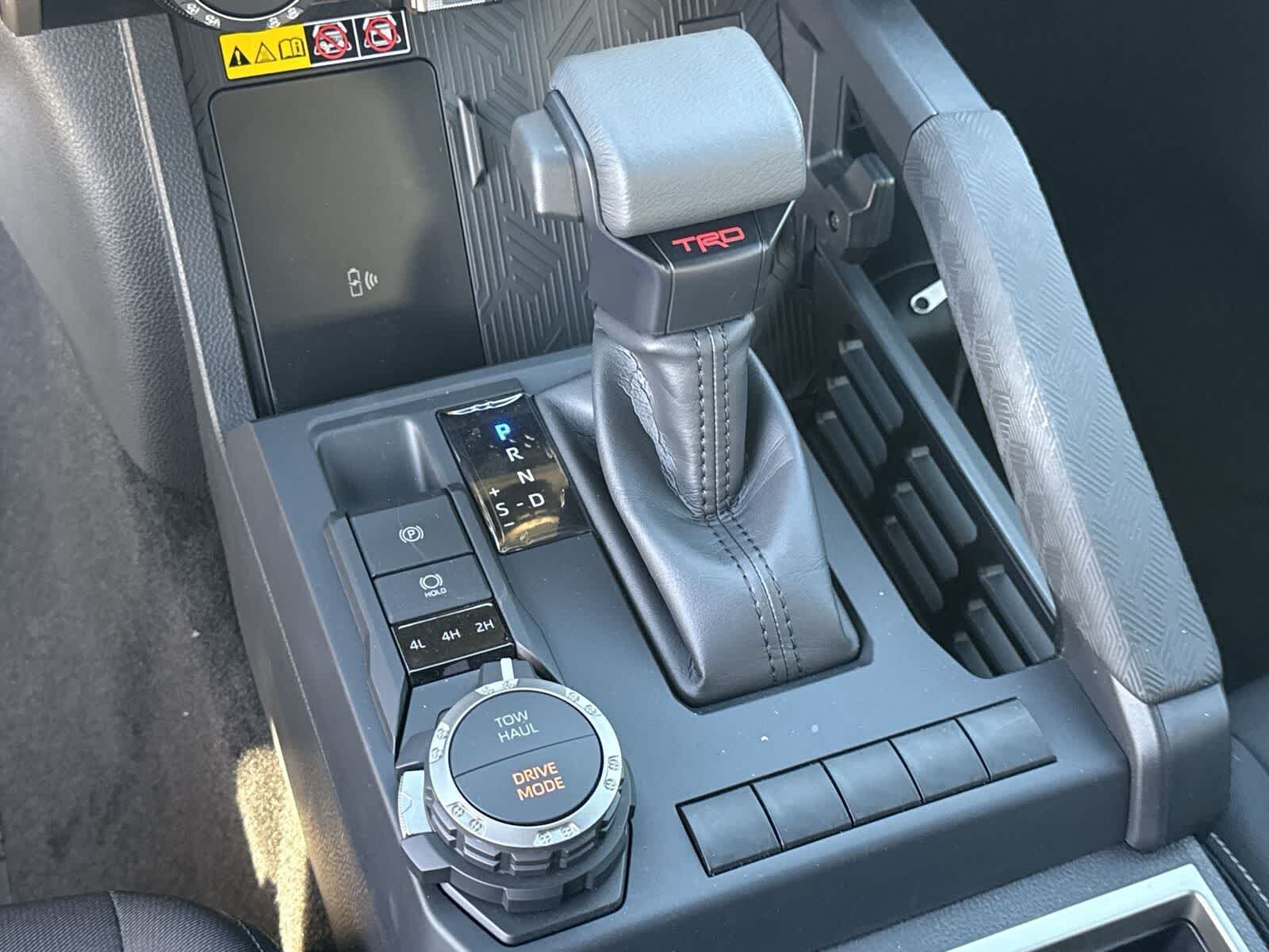 Toyota Tacoma TRD Sport Hybrid 2025