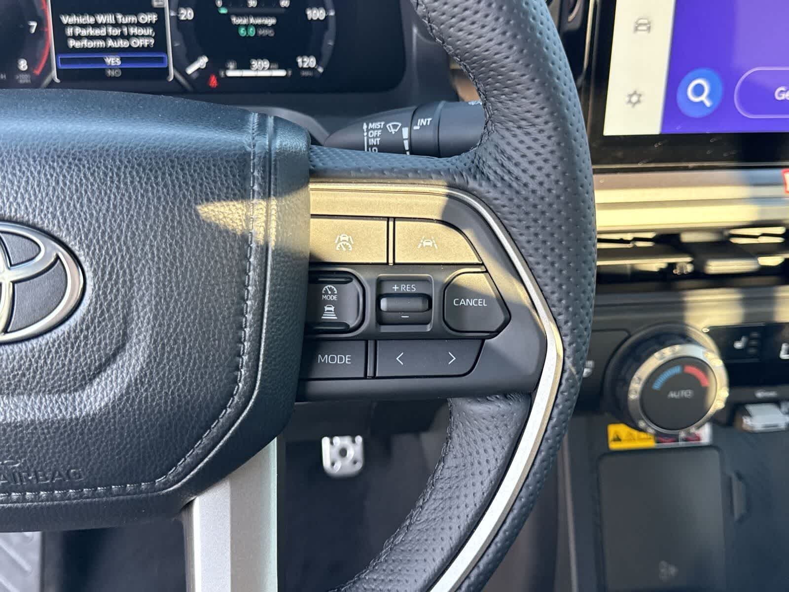 Toyota Tacoma TRD Sport Hybrid 2025